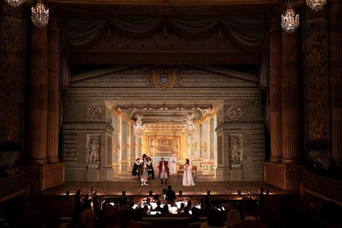 Monsieur Diafoirus et son fils, amant d'Angélique, avec le Malade imaginaire (Argan) entourés de Toinette, Angélique et Cléante.